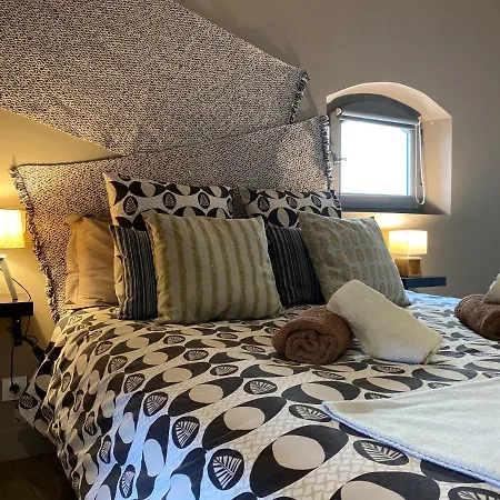 Maison 2 Appts Et 1 - Conciergerie De L'uzege Apartment *